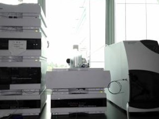 高效液相色谱仪1260（四元泵，二极管阵列，蒸发光，示差）