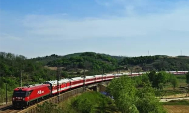 昆玉河铁路玉溪至河口段设备补强改造工程