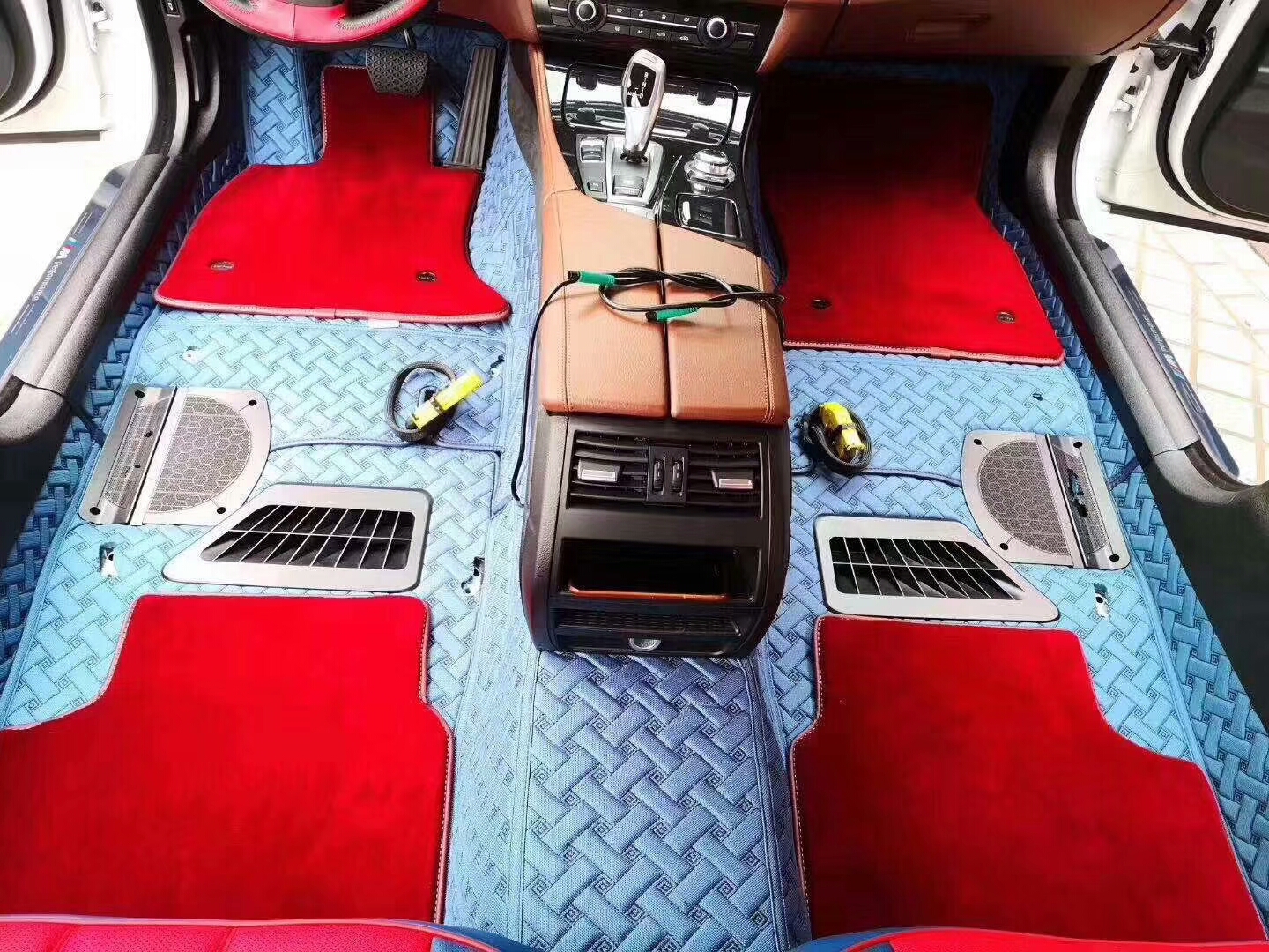 保仕达新品龙舌兰软包-宝马安装效果