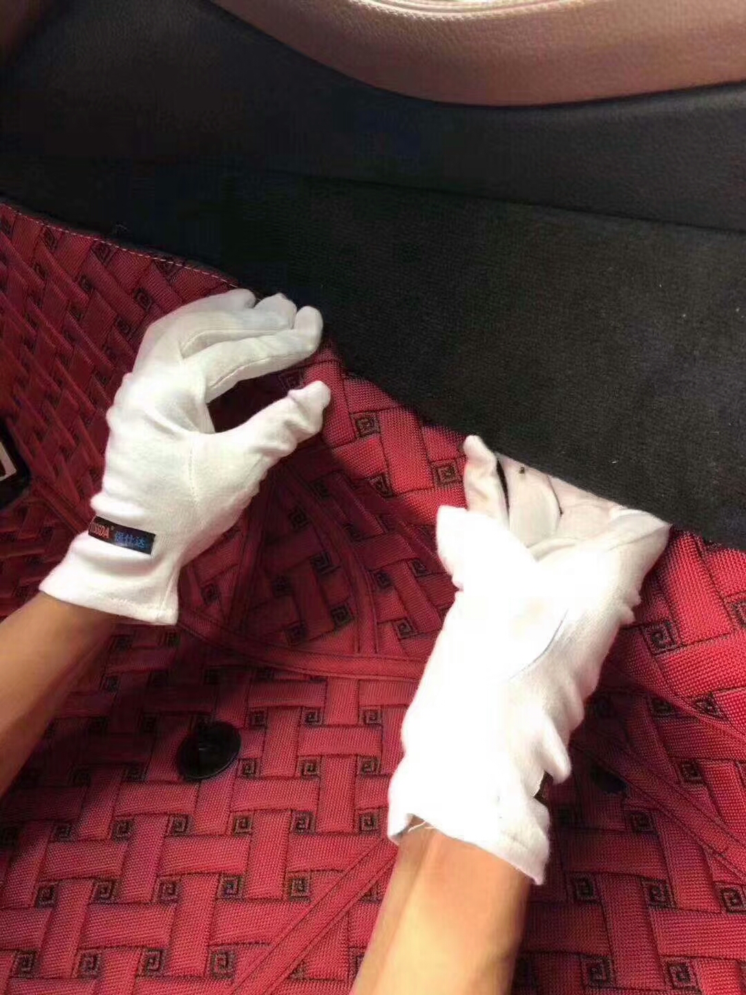 保仕达新品龙舌兰软包-宝马安装效果