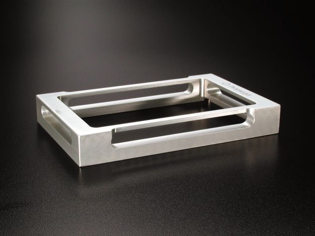 96-Well Format Magnets and Stands 96-Well Format Magnets and Stands