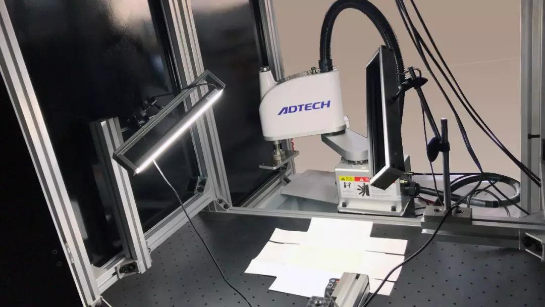 众为兴AVS视觉定位系统在天地盖自动化生产上的应用