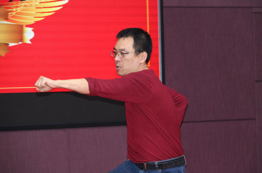 “携手同行，一路有你” 2018桐晖药业集团年会圆满落幕