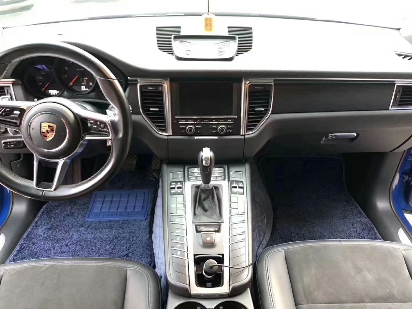 保时捷玛卡保仕达360°航空软包装车效果展示-钻固撞色系列AFC翻毛皮靛蓝+天际深蓝