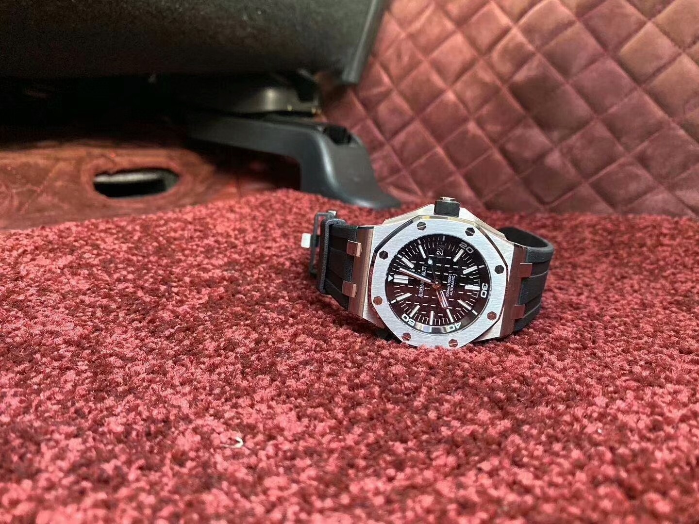 英菲尼迪Q60 保仕达360°航空软包装车 钻固天慕 南红印象+AFC翻毛 深红