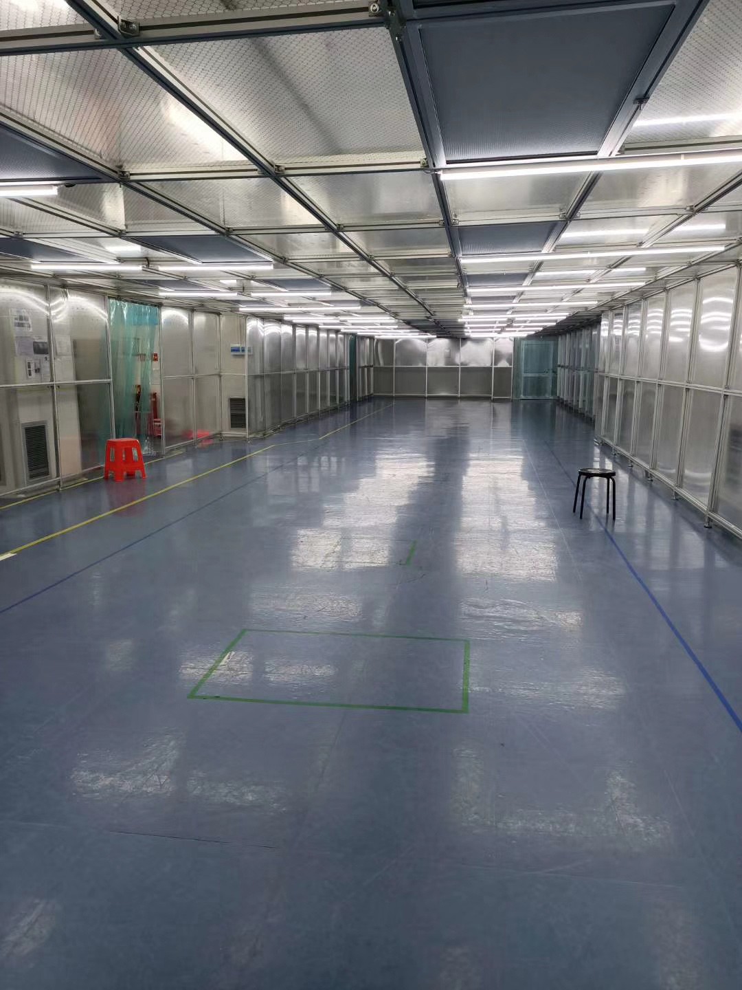 潔凈棚與無塵車間對比有哪些優(yōu)劣勢？