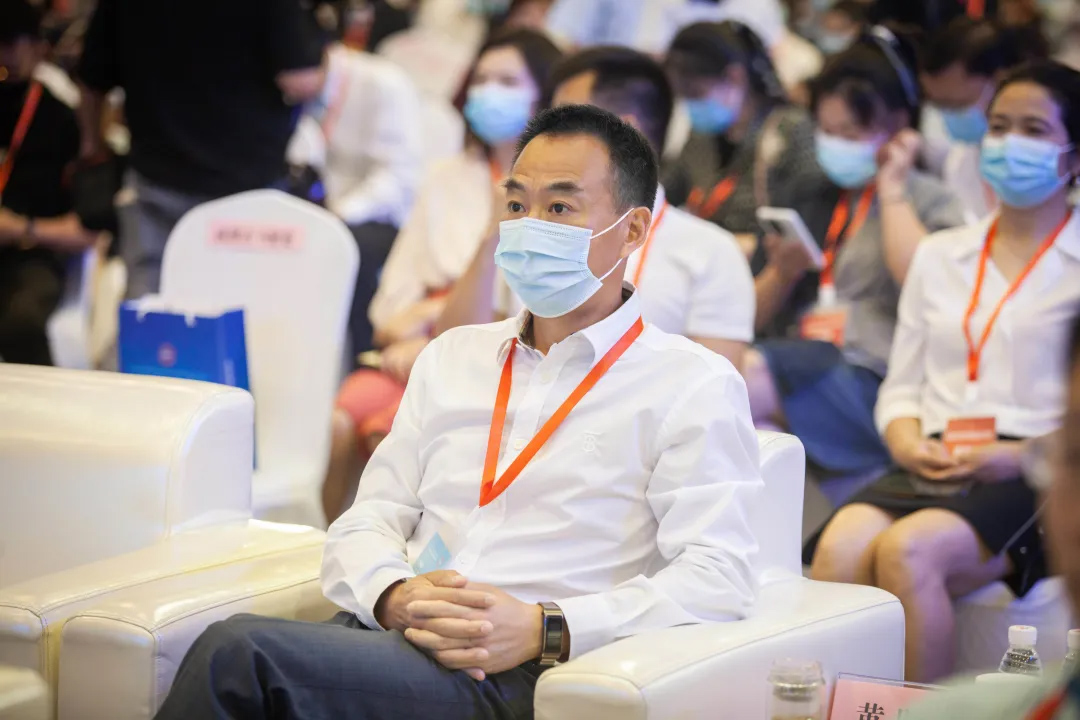 聚焦｜华神科技应邀参加首届成渝地区双城经济圈国际健康旅游博览会