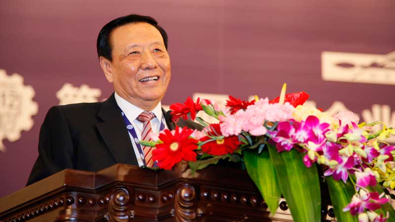 紧跟十八大脚步 共谋装备制造业强国之路——第十一届中国企业实施“走出去”战略论坛在京成功召开 紧跟十八大脚步 共谋装备制造业强国之路——第十一届中国企业实施“走出去”战略论坛在京成功召开