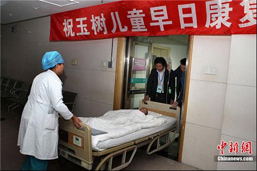 “海归同仁情系玉树，救助儿童大爱无疆”活动中温暖瞬间--同仁医院