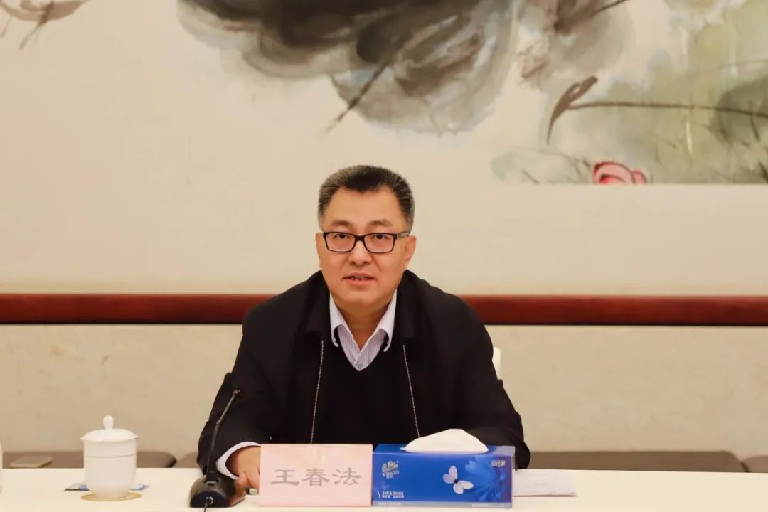 聚焦丨坚定留学报国理想 勇毅奋进新时代——欧美同学会举行留学人员学习党的十九届六中全会精神座谈会综述