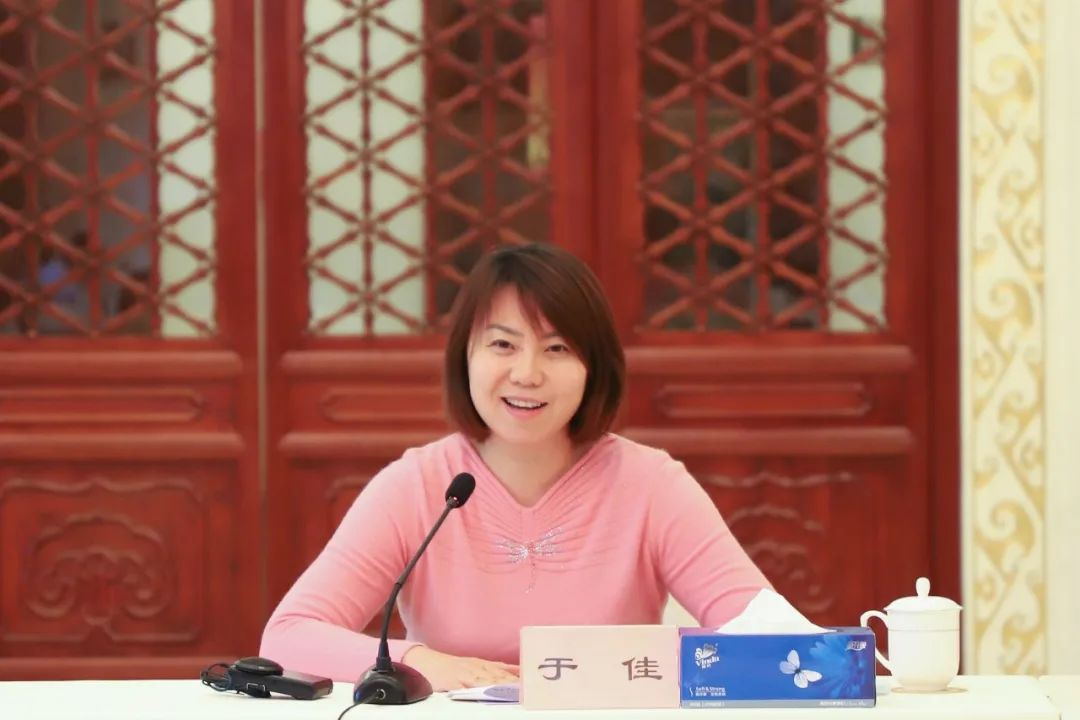 聚焦丨坚定留学报国理想 勇毅奋进新时代——欧美同学会举行留学人员学习党的十九届六中全会精神座谈会综述