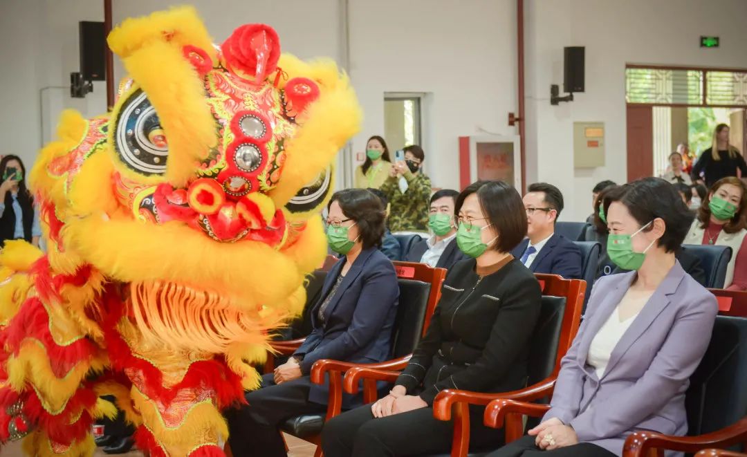 热烈祝贺:青苗教育新理想在青山秀水的怀柔再出发! 热烈祝贺:青苗教育新理想在青山秀水的怀柔再出发!