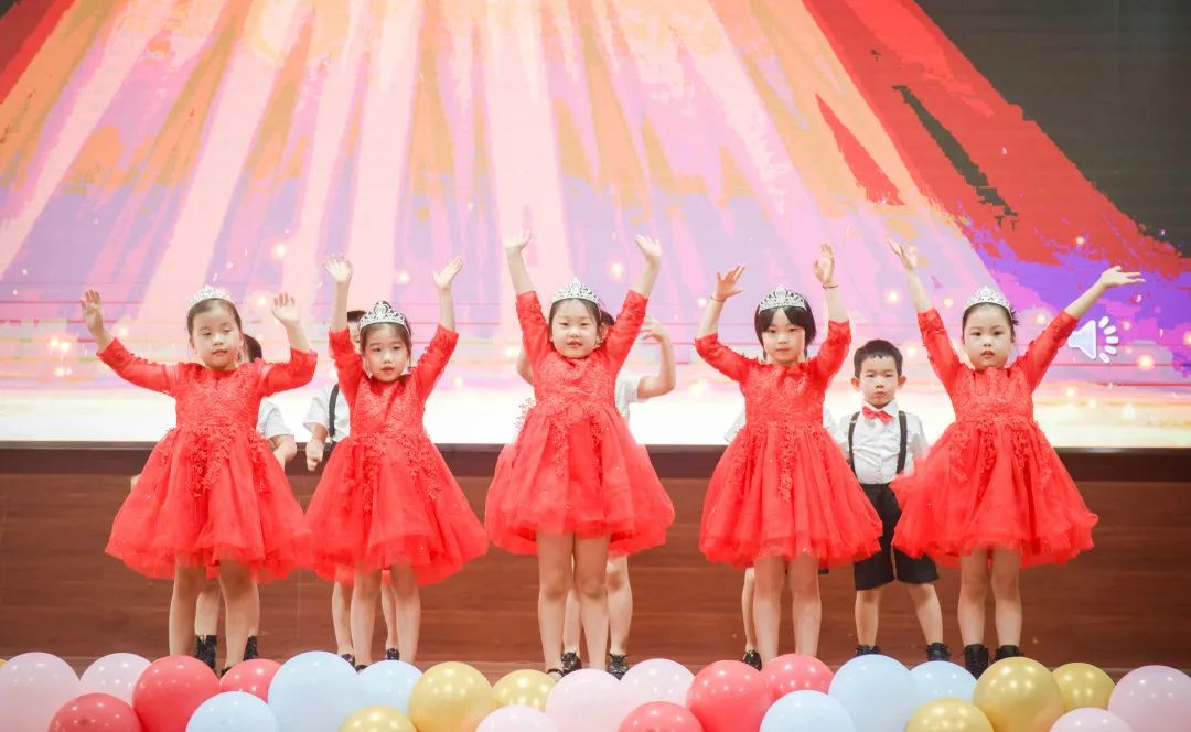 热烈祝贺:青苗教育新理想在青山秀水的怀柔再出发! 热烈祝贺:青苗教育新理想在青山秀水的怀柔再出发!