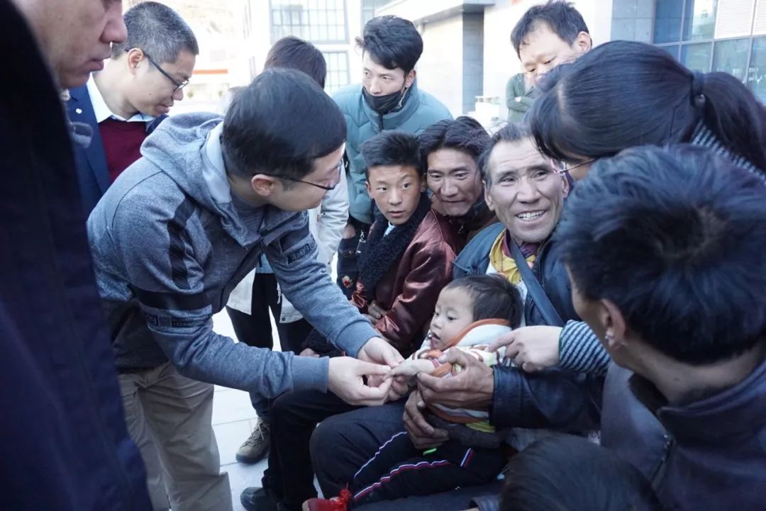 “不忘初心 牢记使命 爱在昌都 杏林送暖”——2019年昌都市第二批手足畸形患儿医疗救治公益活动正在进行！
