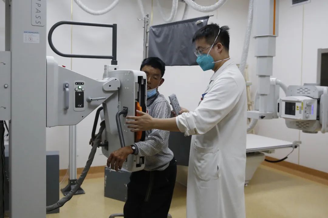 大骨节病承接社会服务试点项目首批来京患者抵达北京，顺利入院
