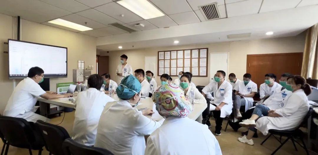 大骨节病承接社会服务试点项目首批来京患者术前专家会诊会在北京大学人民医院召开