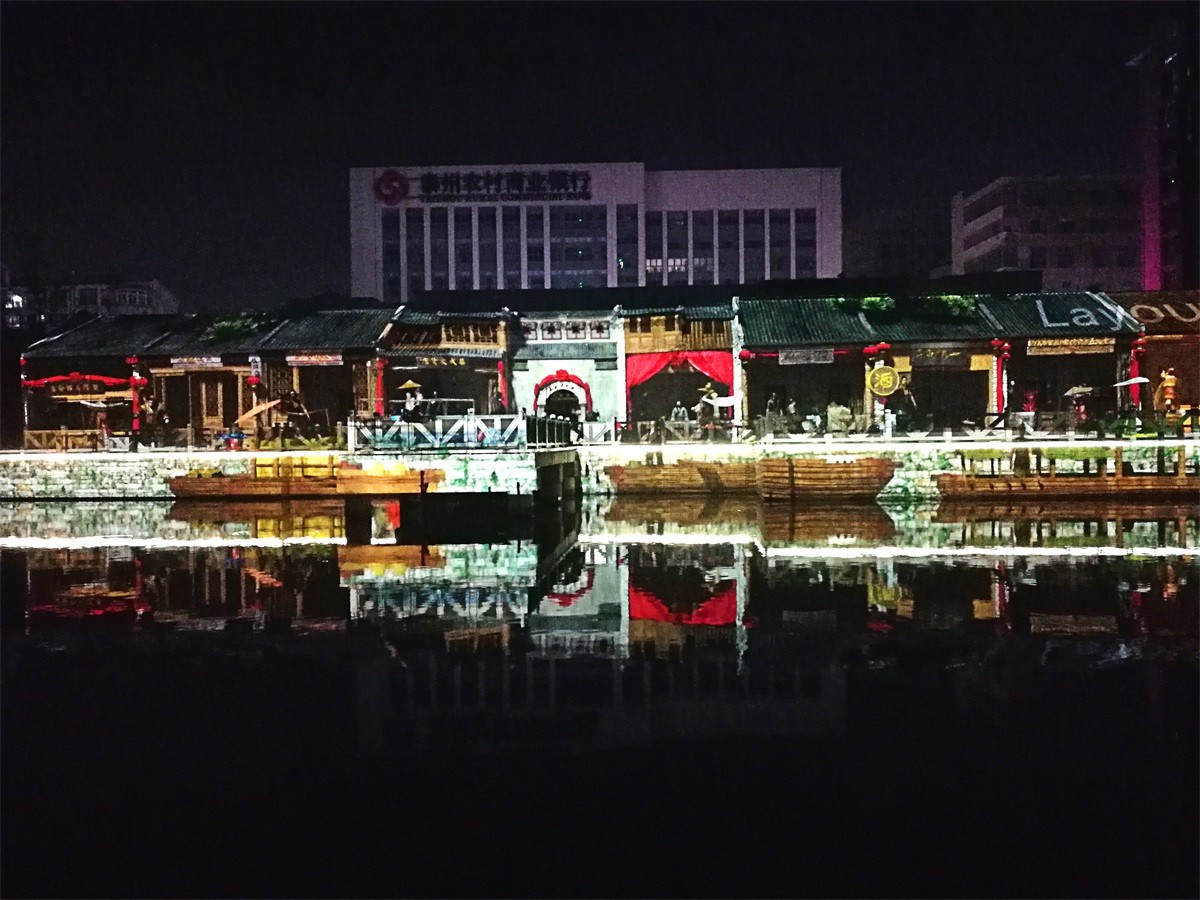 江苏泰州盐税博物馆建筑投影项目