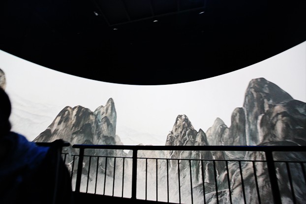 武汉万达电影乐园“飞越湖北”飞行影院