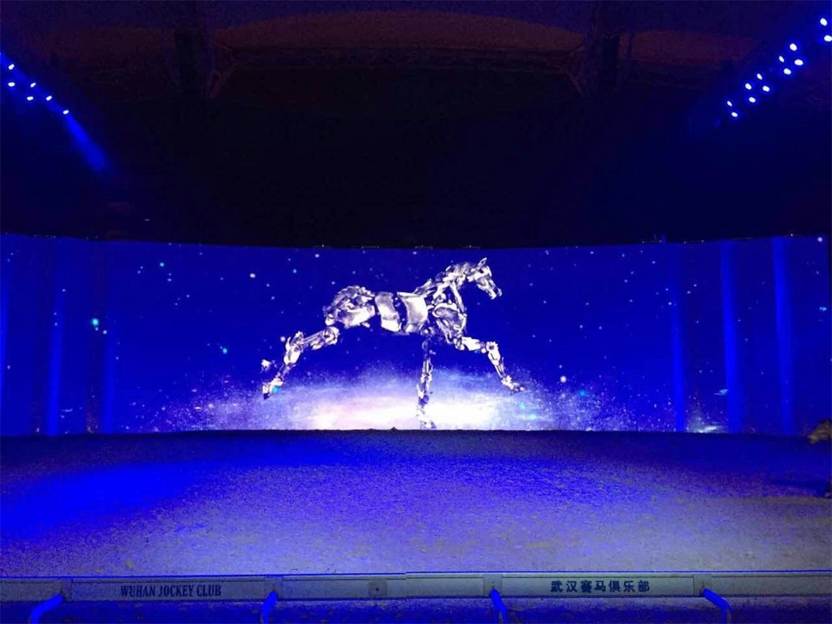 武汉东方马城国际赛马场