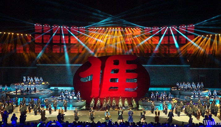 《原乡》实景演出成功首演，赢康科技用投影讲述客家故事
