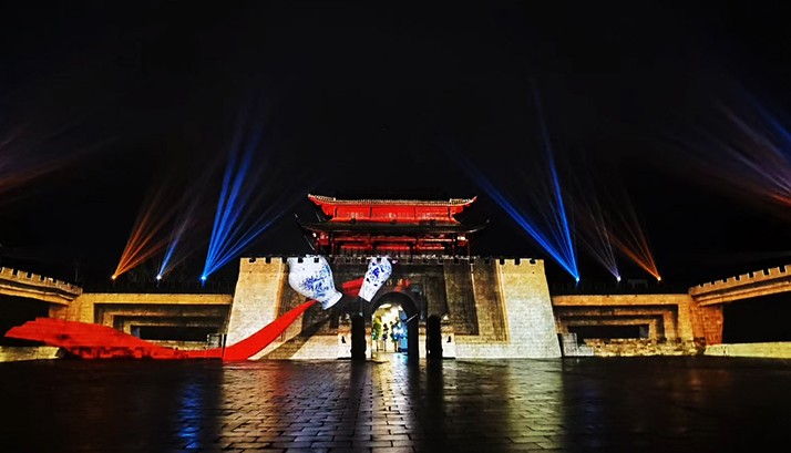 瓷茶古镇揭开夜游经济新篇章，赢康科技参与“水木浮梁”光影秀