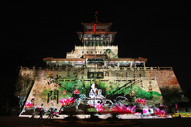 赢康参与济南解放阁灯光投影秀,用光影再现泉城美景 赢康参与济南解放阁灯光投影秀,用光影再现泉城美景