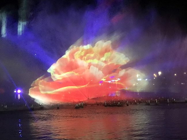 亳州灯光水舞秀获央视报道,赢康参与水幕投影工作 亳州灯光水舞秀获央视报道,赢康参与水幕投影工作