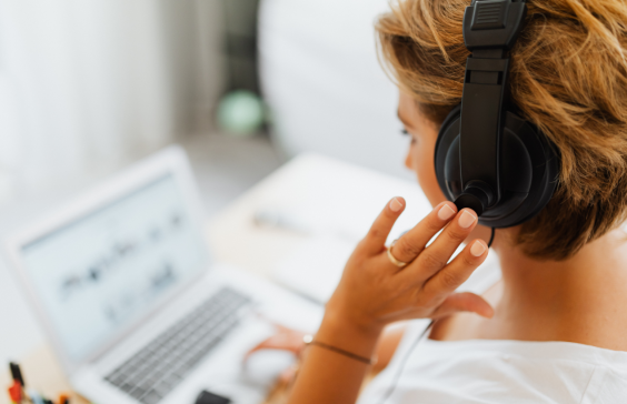 使用呼叫中心系统对企业有什么帮助