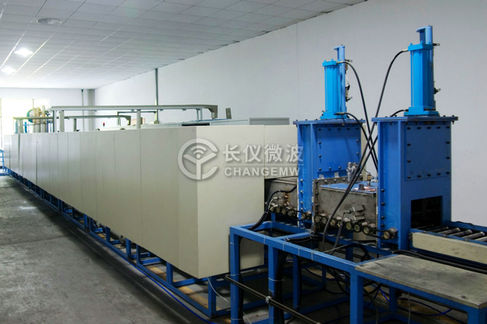 微波高温烧结炉的特性有哪些