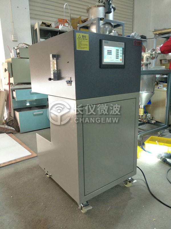 微波诱导催化载体与催化剂的选择