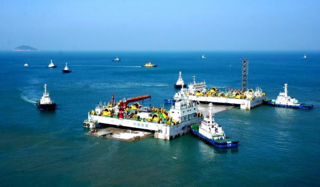 Main Structure of Hong Kong–Zhuhai–Macau Bridge