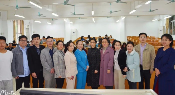 春雨润物春意闹 校企合作育俊才----番职-众为造价订单班开班仪式