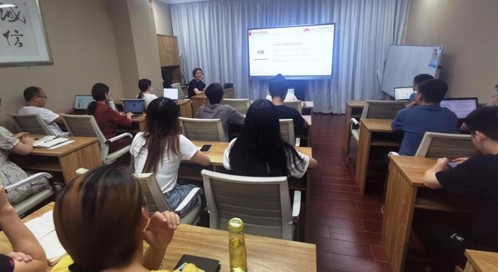 办公文档工具应用培训简报