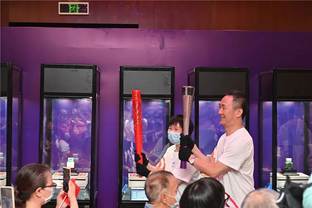 爱达亚运 徽宝传承——2022《杭州亚运徽宝》广州广天藏品成功发布! 爱达亚运 徽宝传承——2022《杭州亚运徽宝》广州广天藏品成功发布!