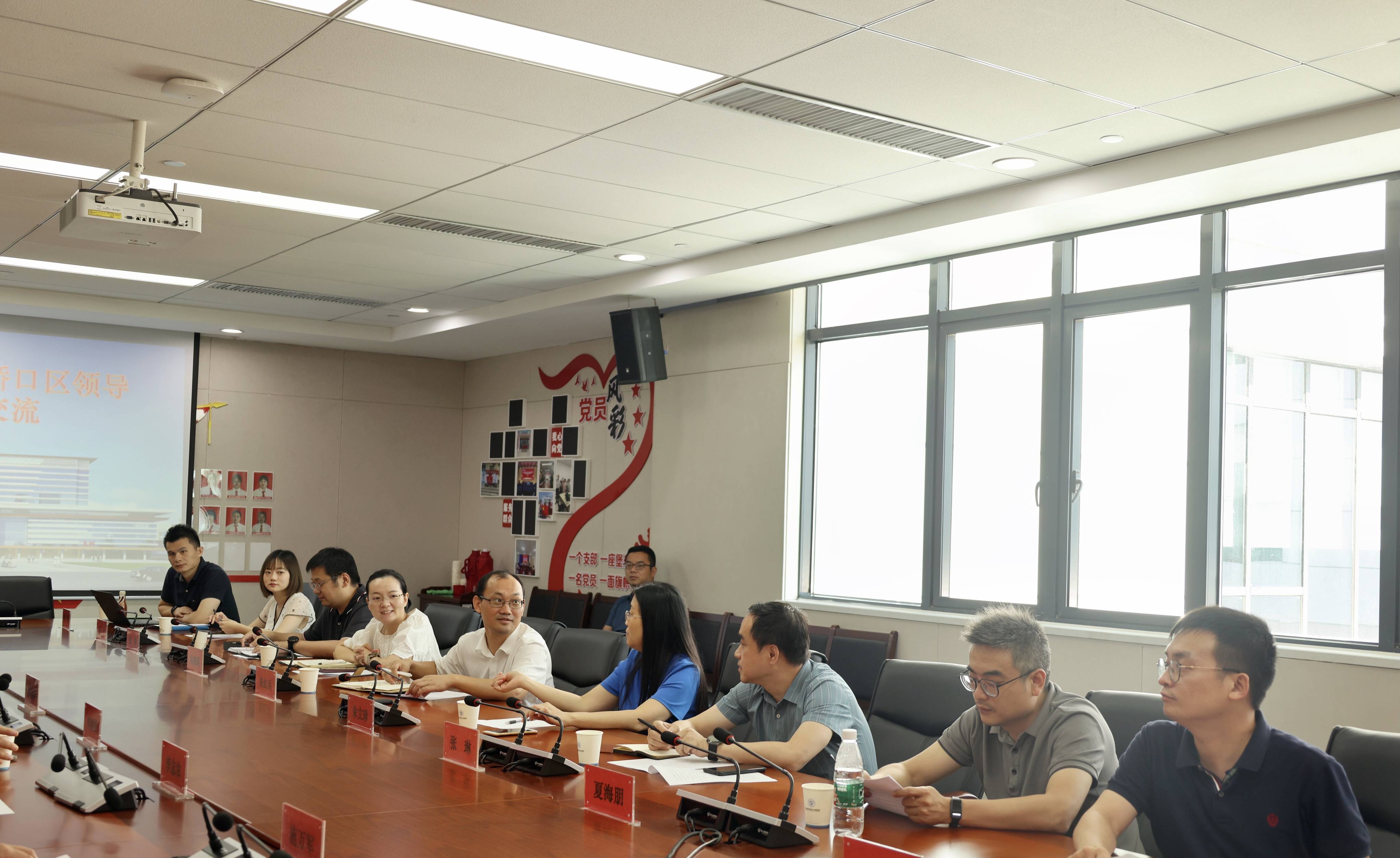 参观学习拓思路 深化交流共提升 硚口区卫健局领导一行莅临我院参观交流 参观学习拓思路 深化交流共提升 硚口区卫健局领导一行莅临我院参观交流