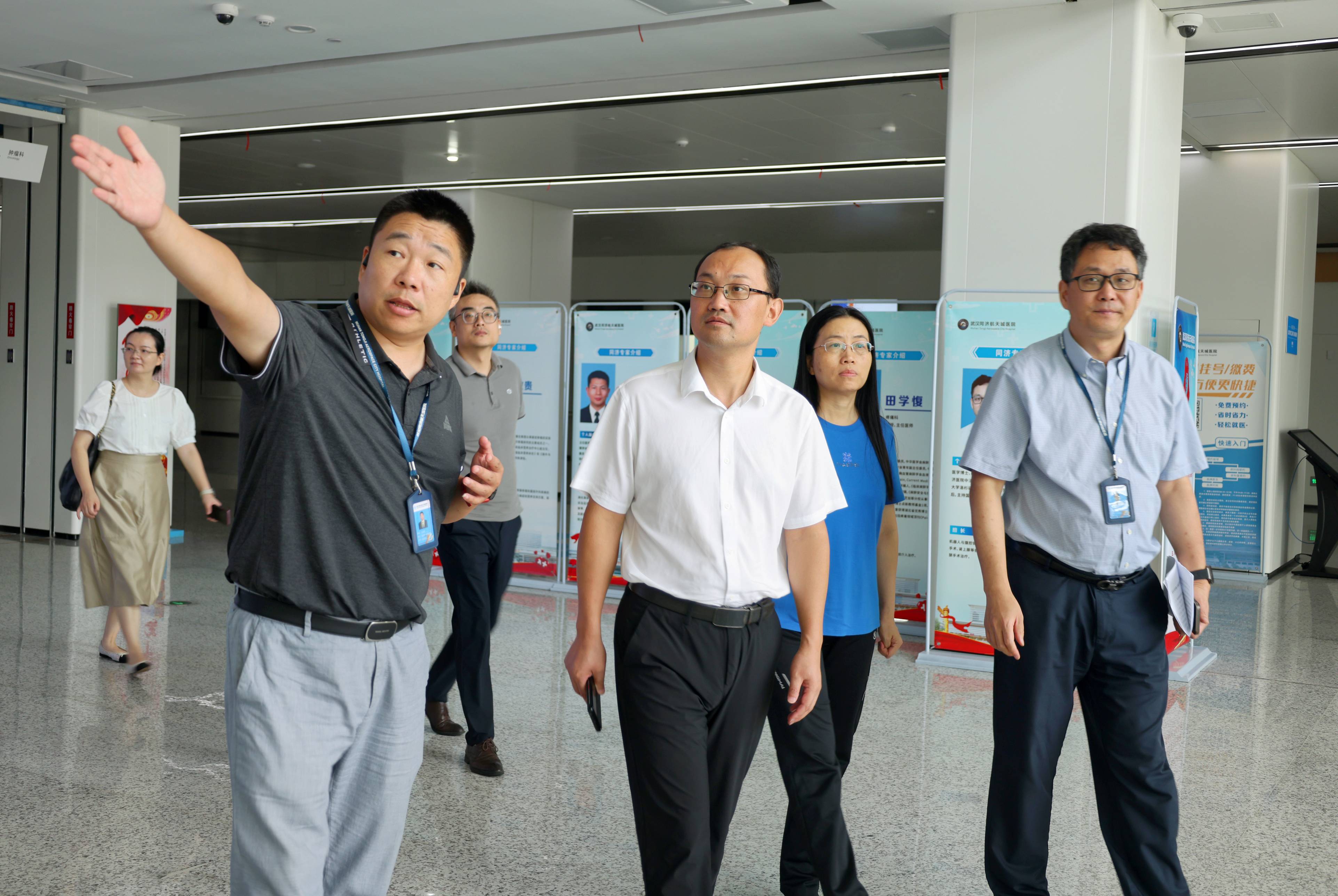 参观学习拓思路 深化交流共提升 硚口区卫健局领导一行莅临我院参观交流 参观学习拓思路 深化交流共提升 硚口区卫健局领导一行莅临我院参观交流