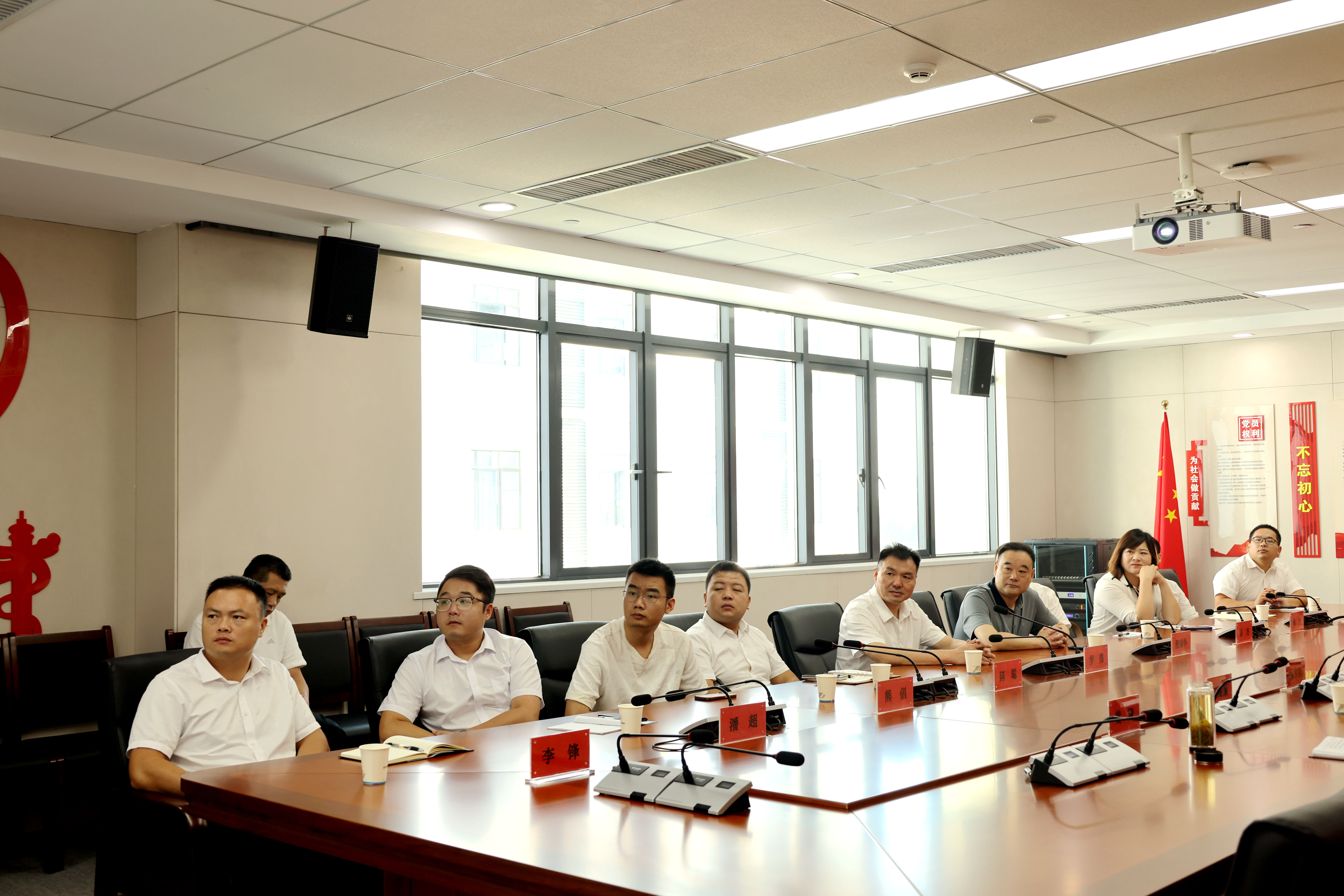 黄陂区人民医院领导一行莅临武汉同济航天城医院开展调研学习 黄陂区人民医院领导一行莅临武汉同济航天城医院开展调研学习