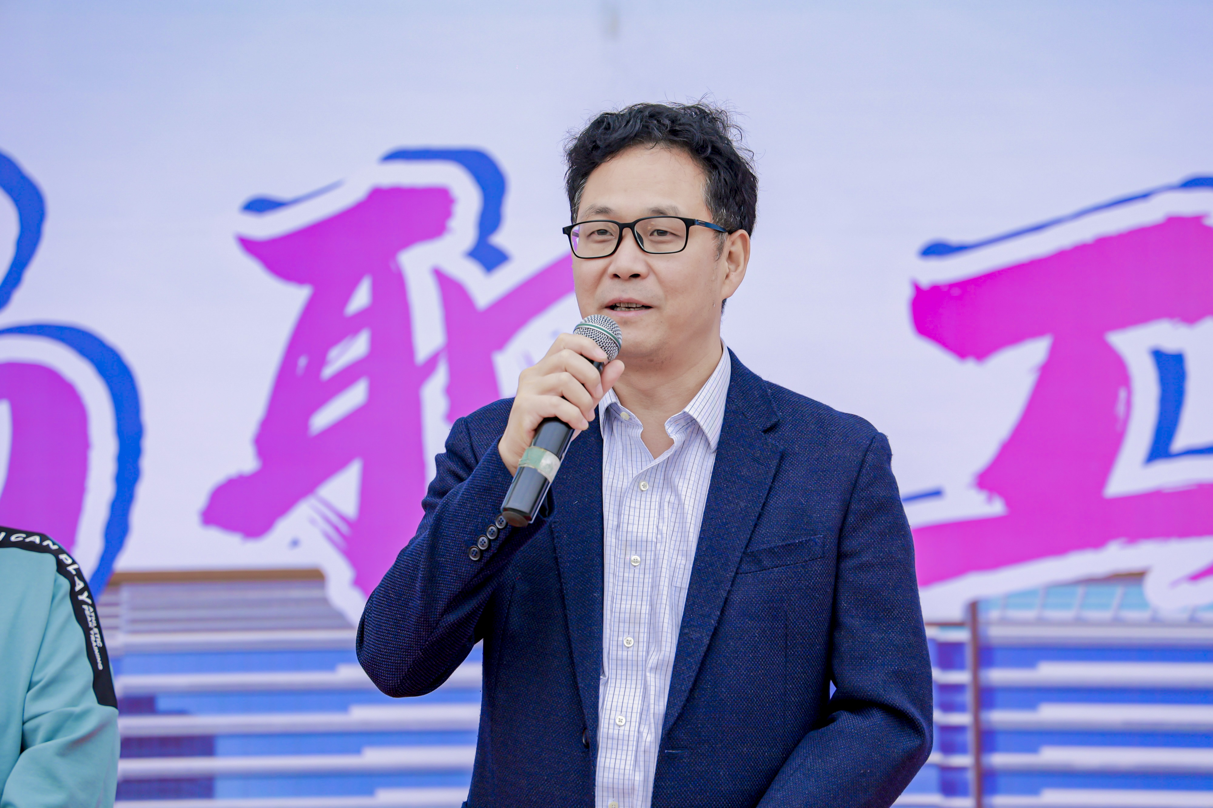 在秋天,赴一场运动之约——武汉同济航天城医院成功举办首届职工运动会 在秋天,赴一场运动之约——武汉同济航天城医院成功举办首届职工运动会