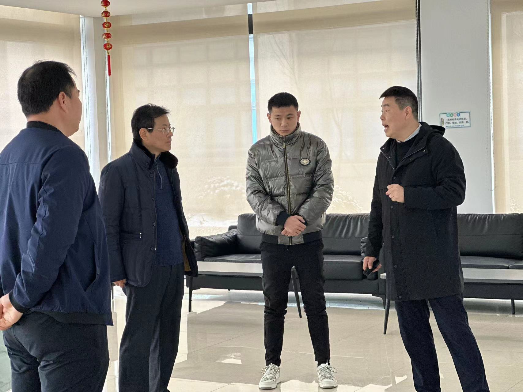The Army, a second level senior prosecutor of the Jiangsu Provincial Procuratorate, carried out wint The Army, a second level senior prosecutor of the Jiangsu Provincial Procuratorate, carried out wint