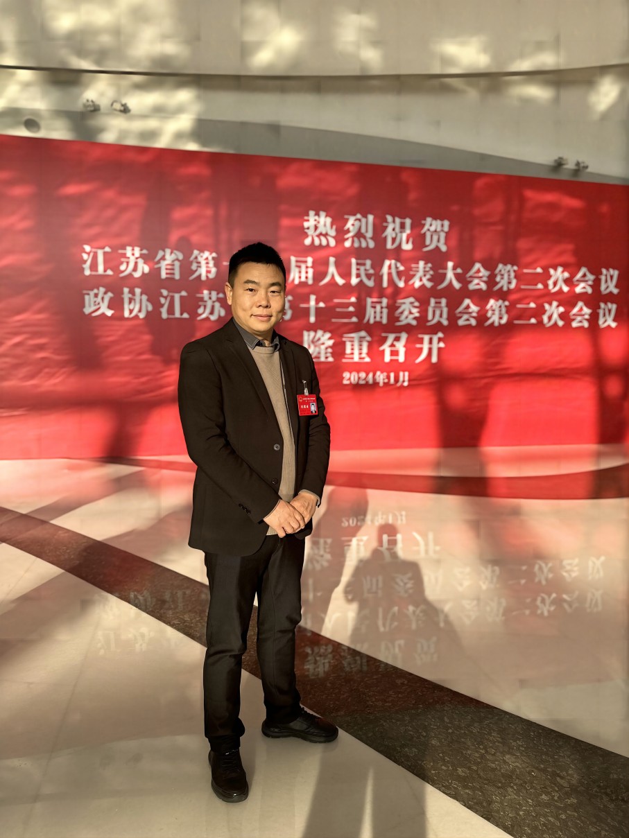 Strong Confidence, Struggle for Economy, Pick the Big Beam | Wang Hongyang: Make up for the Shortcom Strong Confidence, Struggle for Economy, Pick the Big Beam | Wang Hongyang: Make up for the Shortcom
