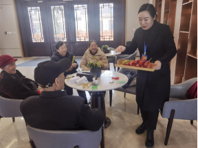 “飞驰”假期，“热辣”收官