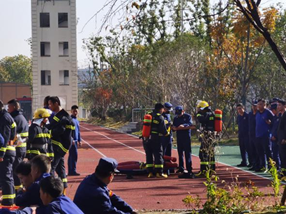浙江盛安微消站队员 在业务技能比武中取得优异成绩