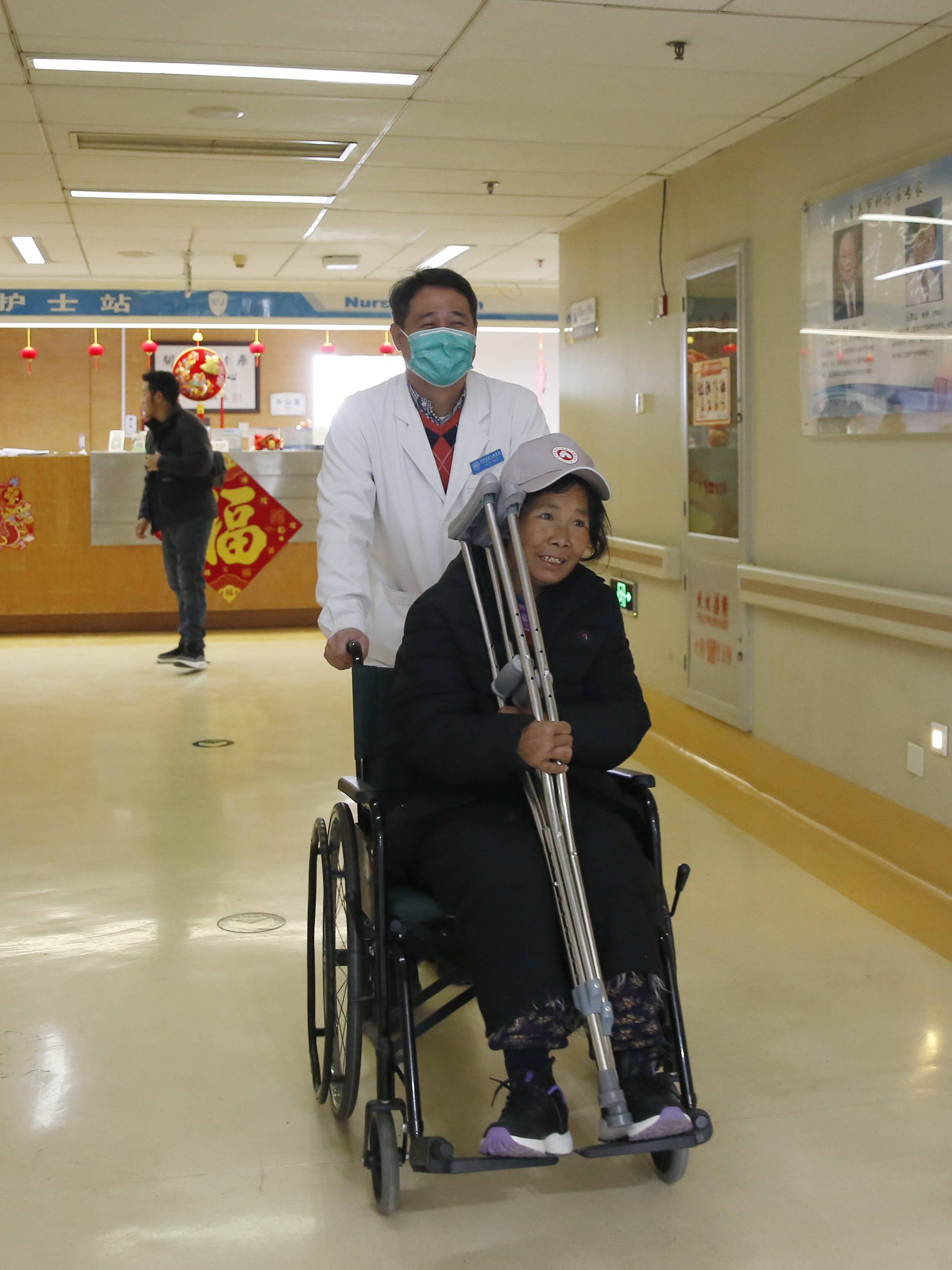 瑞雪迎春 大骨节病公益项目患者治愈返程