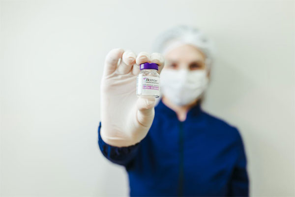 原料药与参比制剂之差：揭示制药行业的深层次问题