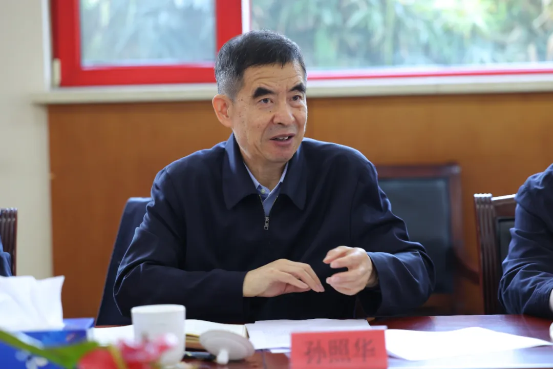 中国留学人才发展基金会第三届理事会第七次会议在京胜利召开