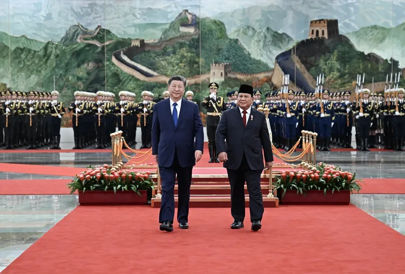 习近平同印度尼西亚总统普拉博沃会谈 习近平同印度尼西亚总统普拉博沃会谈