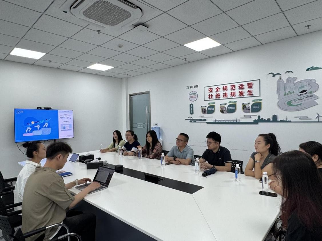 计算机与信息工程学院赴百度·萝卜快跑科技公司调研 计算机与信息工程学院赴百度·萝卜快跑科技公司调研