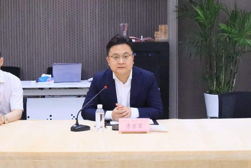 推动校企共育法治 强化学生实务技能