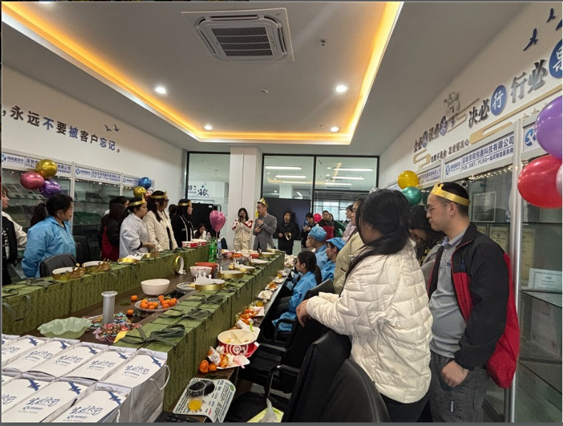 当三八妇女节撞上第一季度员工生日会