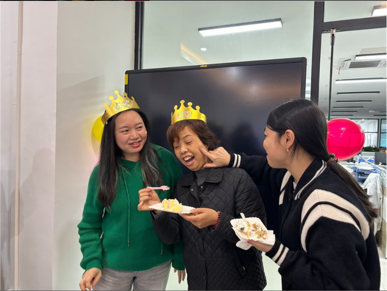 当三八妇女节撞上第一季度员工生日会